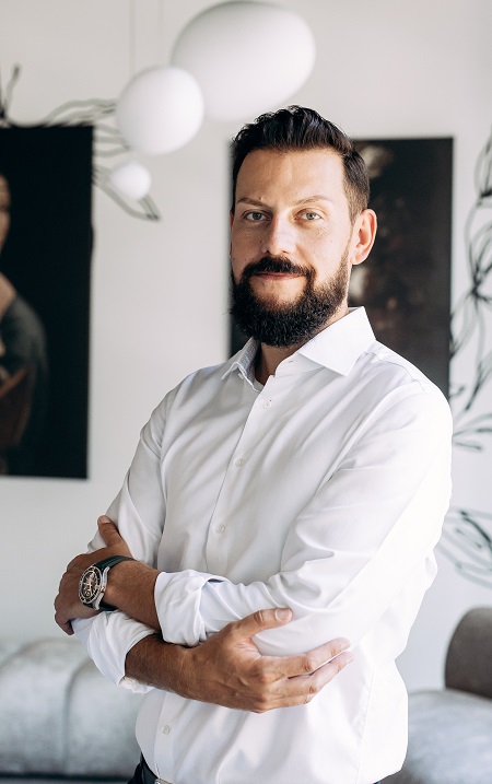 Piotr_Miednik.jpg